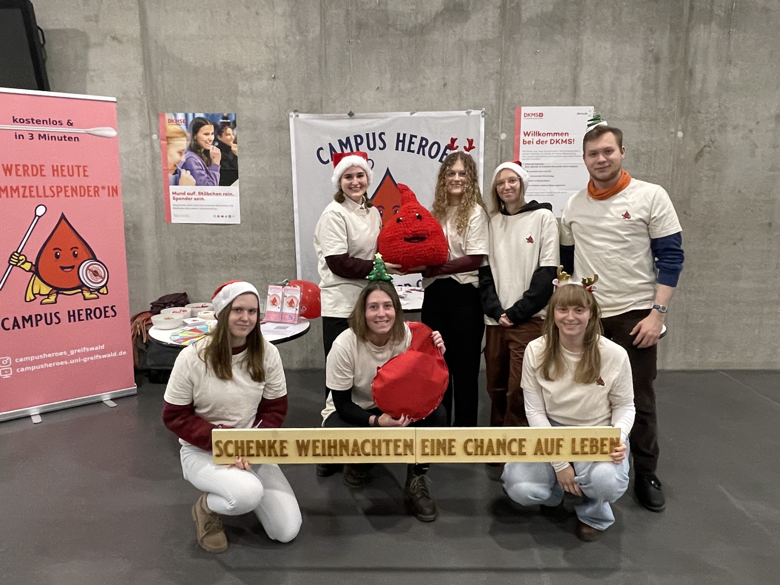 Wenn Weihnachten Leben rettet: 96 neue Stammzellspender*innen